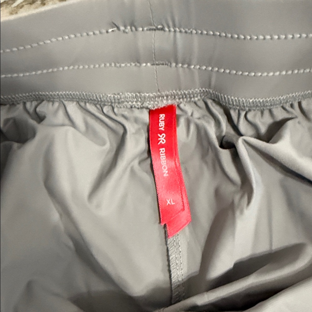 Ruby Ribbon Light Gray Joggers - Picture 4 of 6